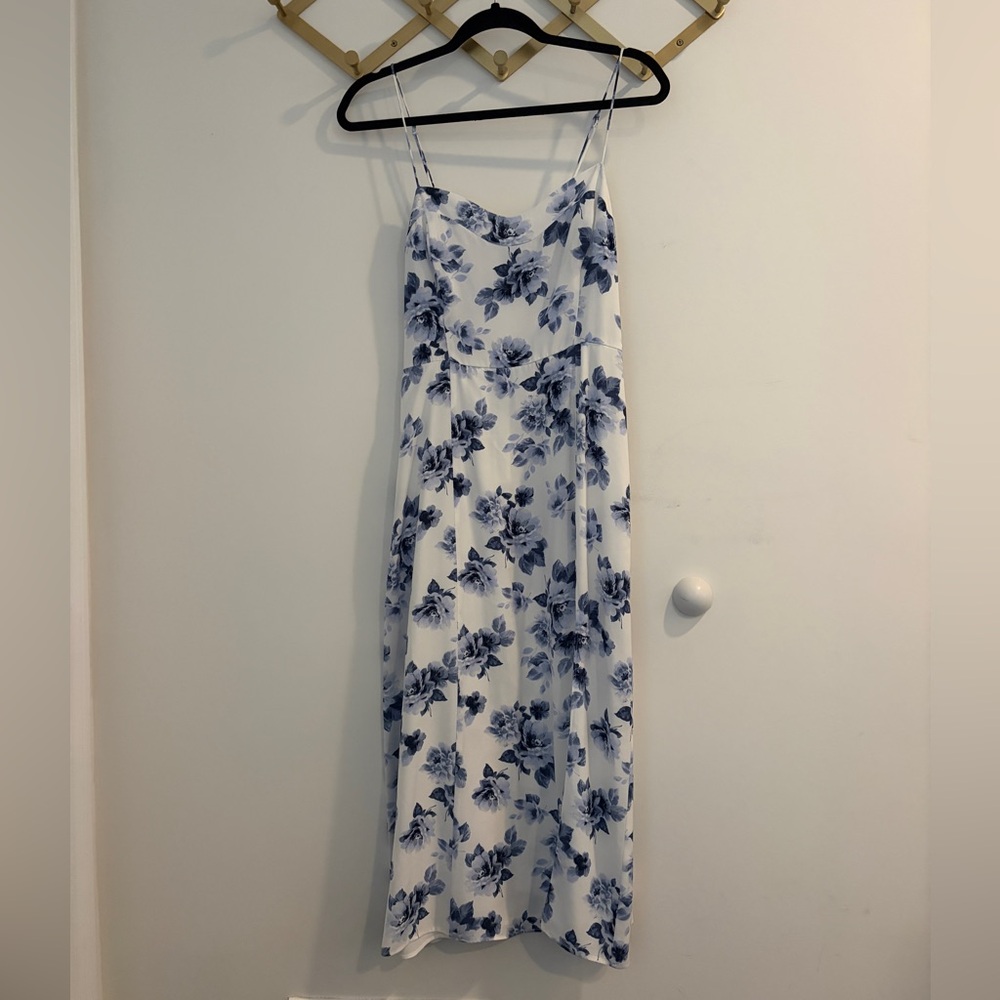 Abercrombie & Fitch Blue and White Floral Midi Dress